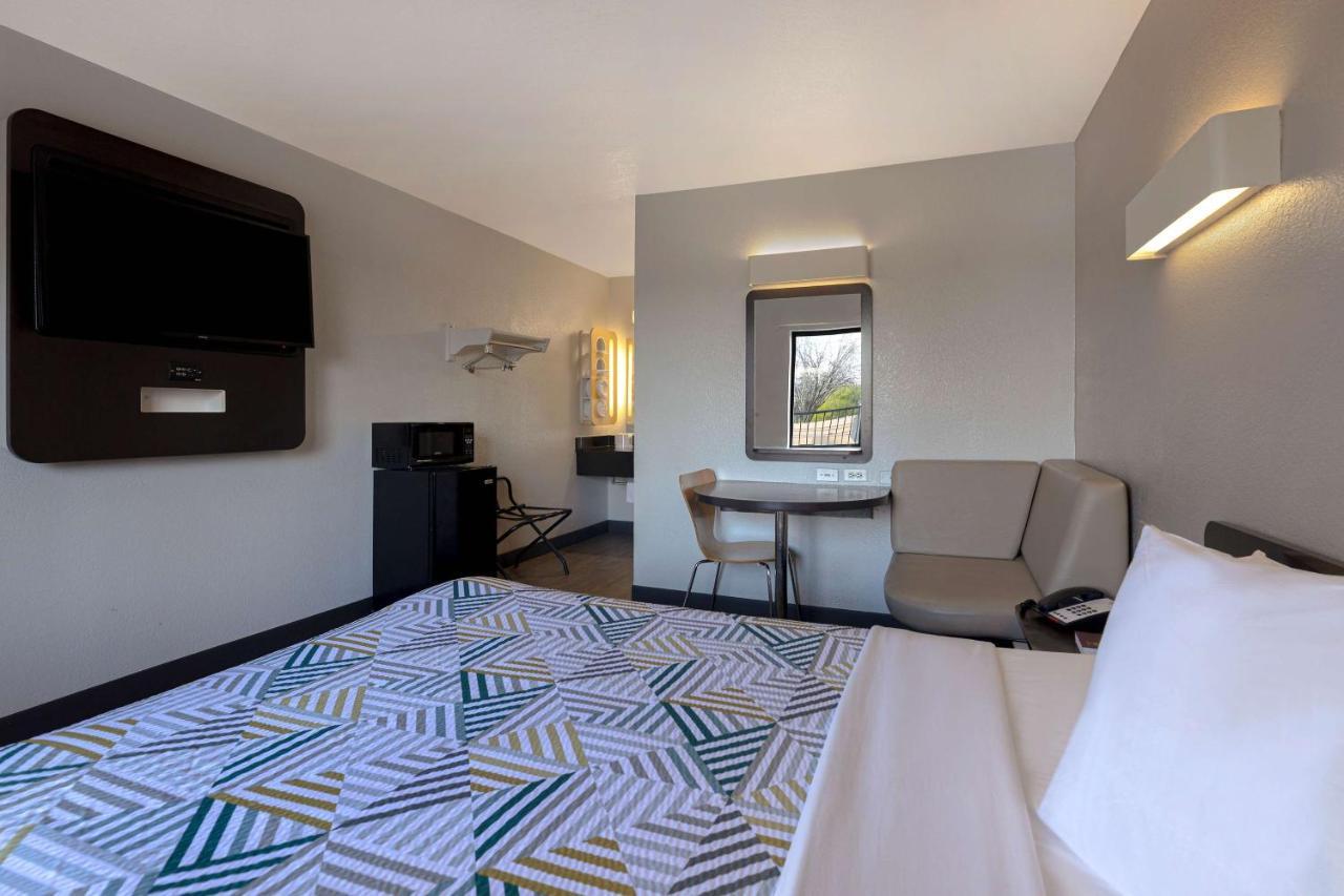 Motel 6-San Antonio, Tx - West Seaworld Bagian luar foto