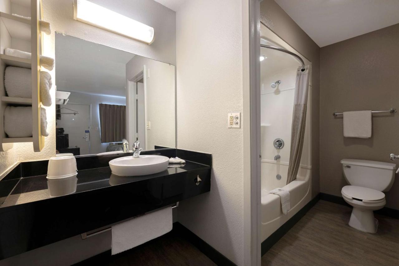 Motel 6-San Antonio, Tx - West Seaworld Bagian luar foto